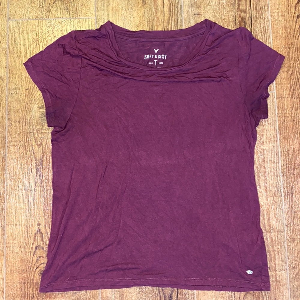 American Eagle Outfitters Soft and Sexy Women’s T-Shirt Size M
